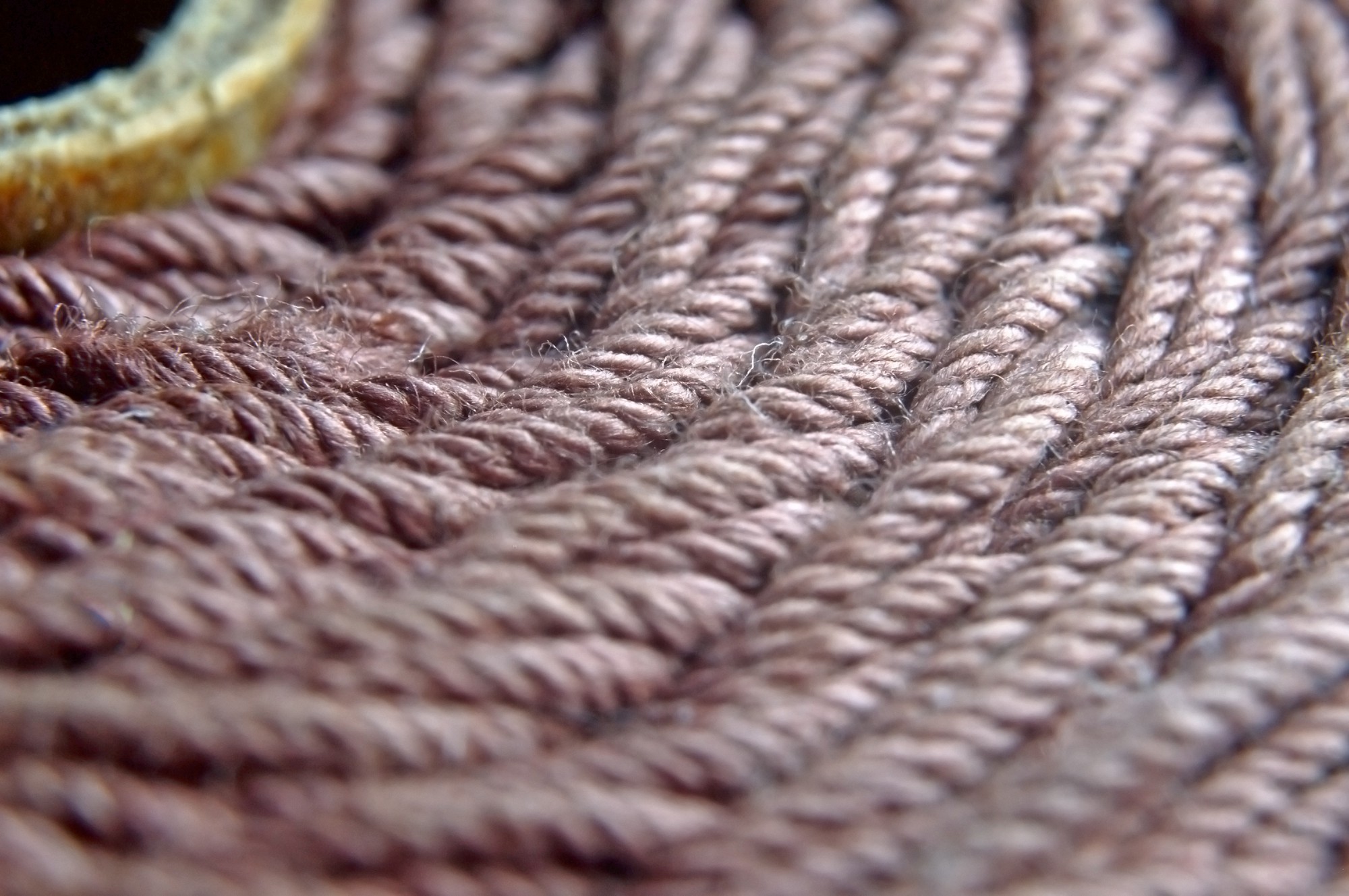 zbliżenie nici i węzłów na tkaninie, texture